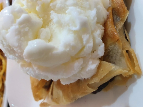 Date Pancake with IceCream